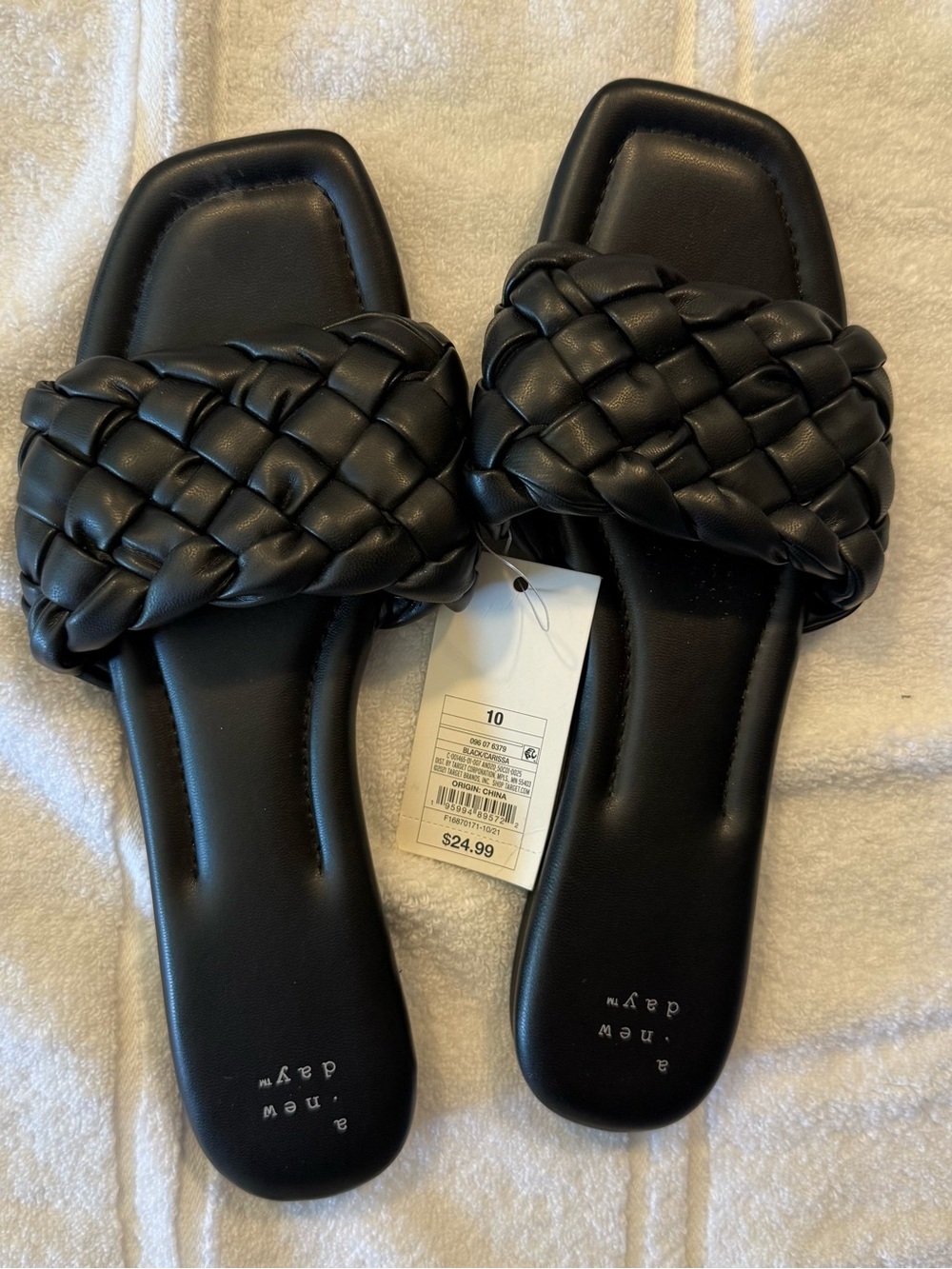 a new day Black Braided Square-Toe Slide Sandals - Picture 5 of 6